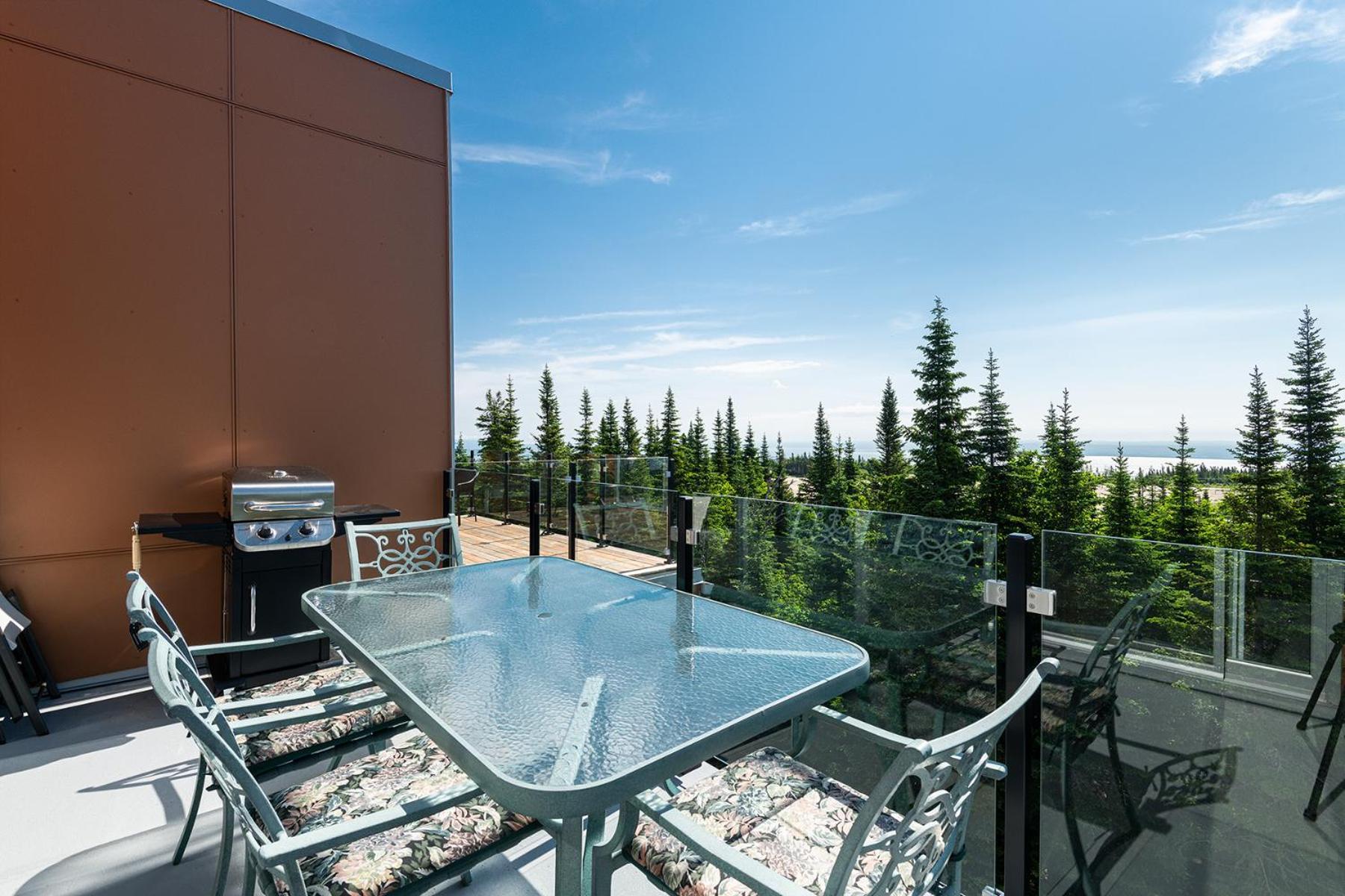 Les Chalets Du Massif De Charlevoix Petite-Riviere-Saint-Francois Room photo