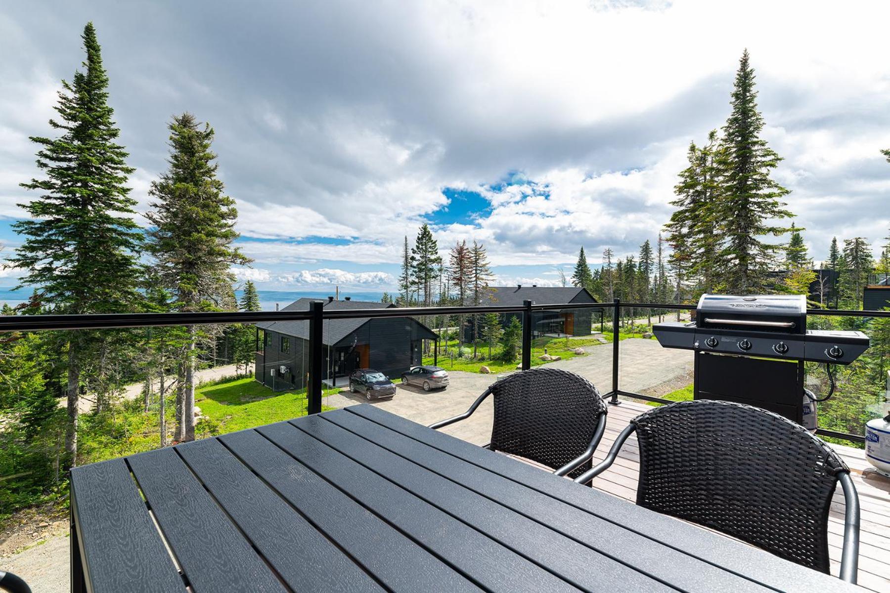 Les Chalets Du Massif De Charlevoix Petite-Riviere-Saint-Francois Room photo